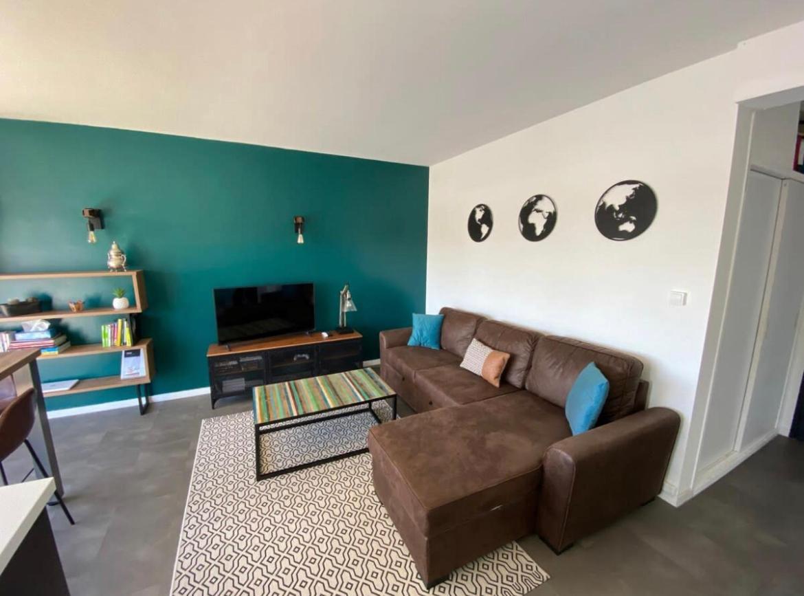 Ferienwohnung Vue Sur Les Toits De Tours Exterior foto